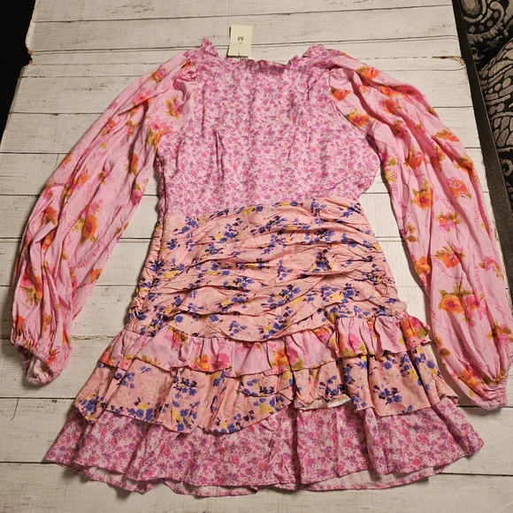 For Love Bell Floral Ruffle Mini Dress Medium NWT Pink Boho Layered V-Neck - Picture 12 of 12